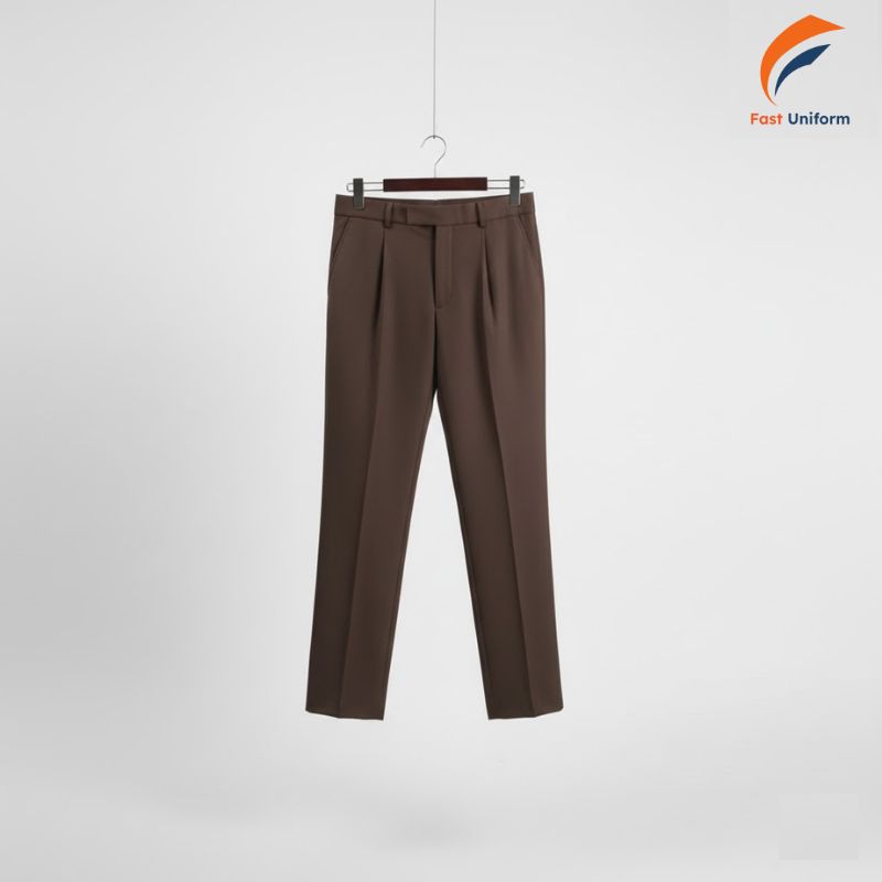 Để giữ quần tây công sở nam màu nâu đậm luôn bền màu, giữ được form dáng chuẩn và tránh tình trạng sờn vải, cần quy trình chăm sóc cẩn trọng