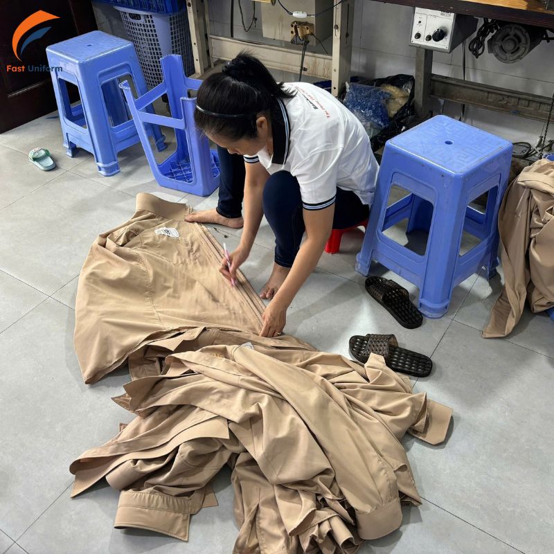 Fast Uniform ứng dụng công nghệ hiện đại để may áo đồng phục chất lượng cao