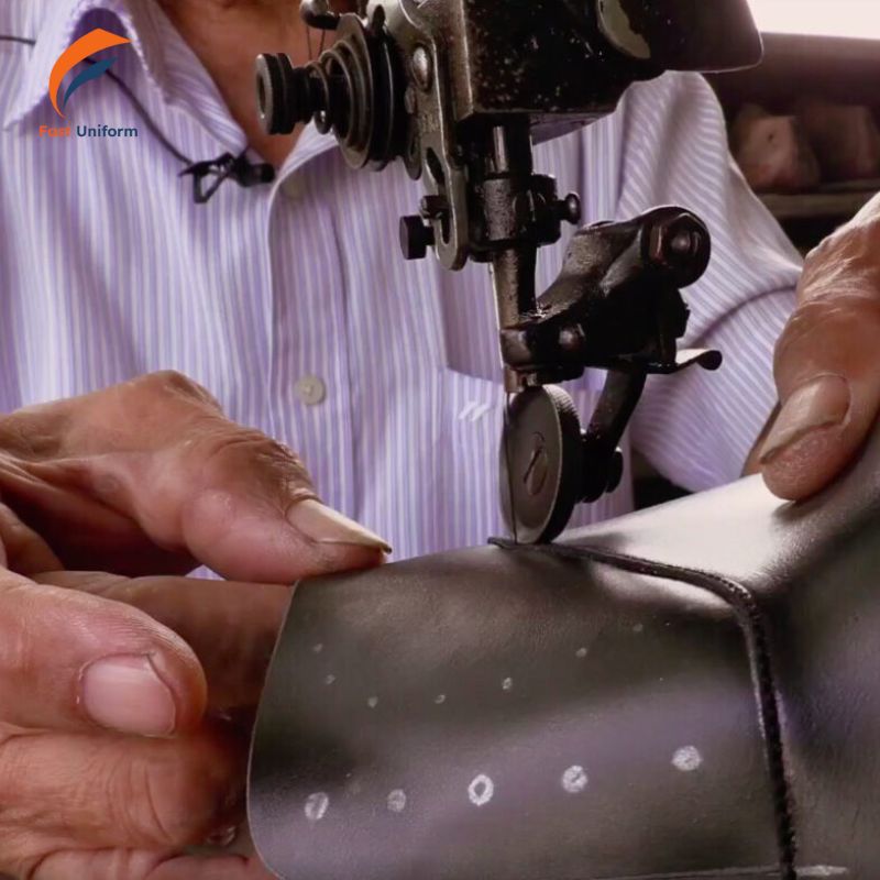 Quy trình may giày bảo hộ lao động
