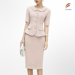 Đồng phục vest nữ màu hồng thể hiện phong thái tự tin, đẳng cấp của người mặc