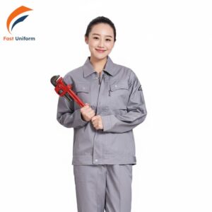 Đặt may đồng phục bảo hộ lao động xám nhạ cần đặc biệt chú trọng đến sự cân bằng giữa độ an toàn, độ bền và tính thẩm mỹ