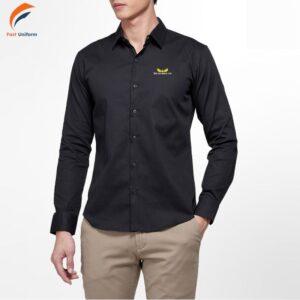 Áo sơ mi công sở đen thêu logo được xem thiết kế tinh tế