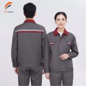 Đồng phục bảo hộ xám viền đỏ đô bảo vệ cơ thể khỏi tác nhân bên ngoài, duy trì sự thoải mái