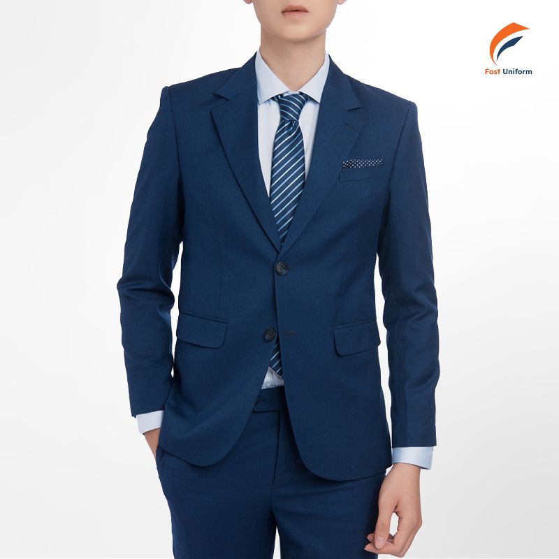 Vest xanh dương form slim-fit hiện đại, chất vải cao cấp và màu sắc lịch lãm