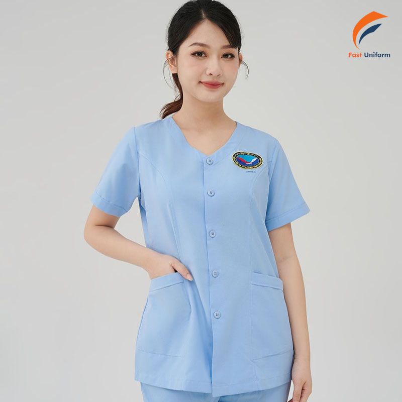 Đồng phục hộ lý và nhân viên hỗ trợ