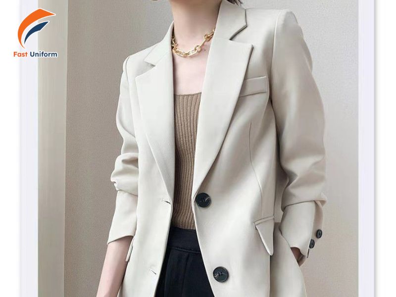 Blazer mỏng nhẹ, thoáng mát, giữ form đẹp, tạo phong thái chuyên nghiệp