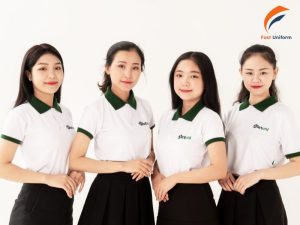 May đồng phục online được ưa chuộng bởi tính tiện lợi, tiết kiệm thời gian, nhiều mẫu mã và dễ so sánh giá  