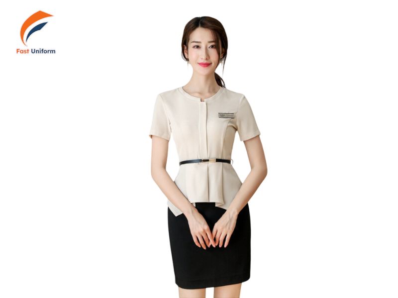 Fast Uniform cung cấp đồng phục lễ tân bệnh viện cao cấp, hiện đại, bền đẹp, tối ưu chi phí