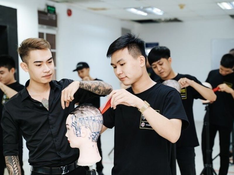 Áo thun cổ tròn trẻ trung, thoáng mát, co giãn tốt, dễ in logo thương hiệu