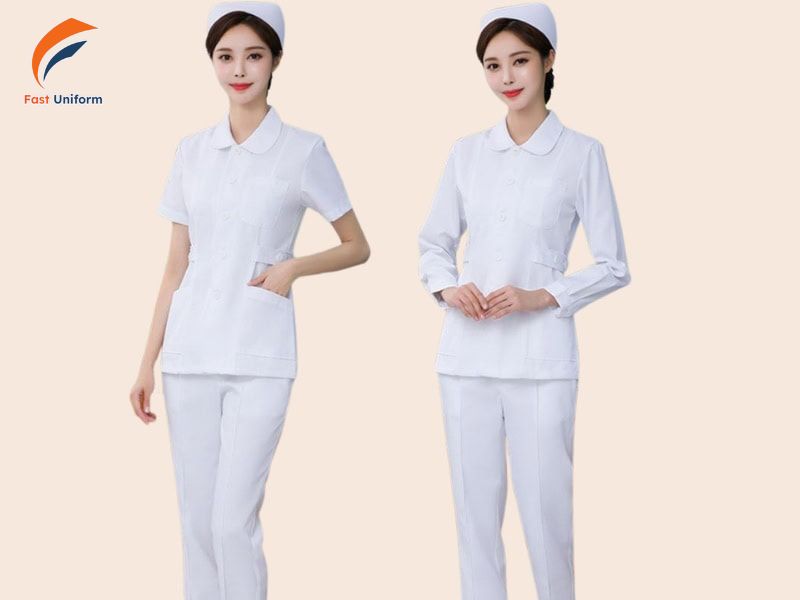 Trang phục hộ lý cần sự bền bỉ, dễ giặt tẩy và khả năng chống bám bẩn tốt do đặc thù công việc