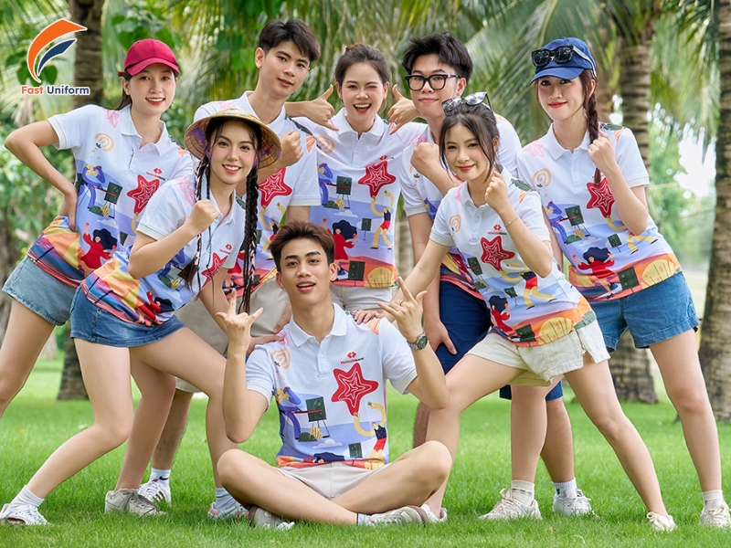Đồng phục teambuilding doanh nghiệp trẻ trung, năng động