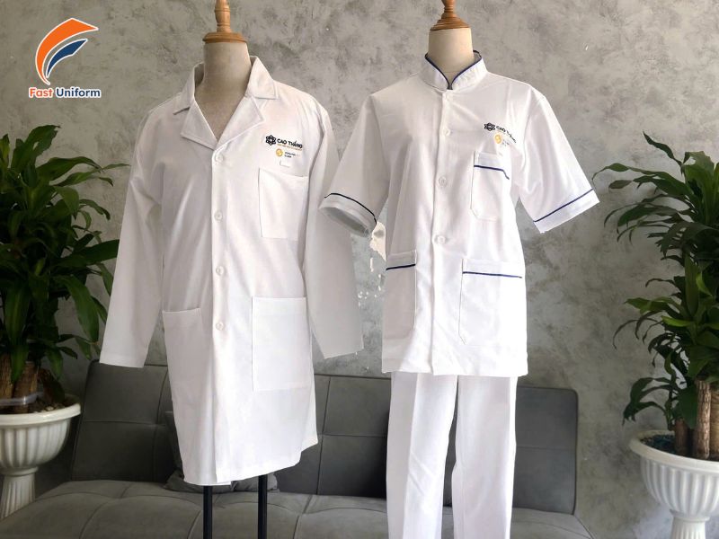 Chuẩn bị kỹ từng khâu giúp đồng phục y tế đáp ứng yêu cầu sử dụng và chất lượng