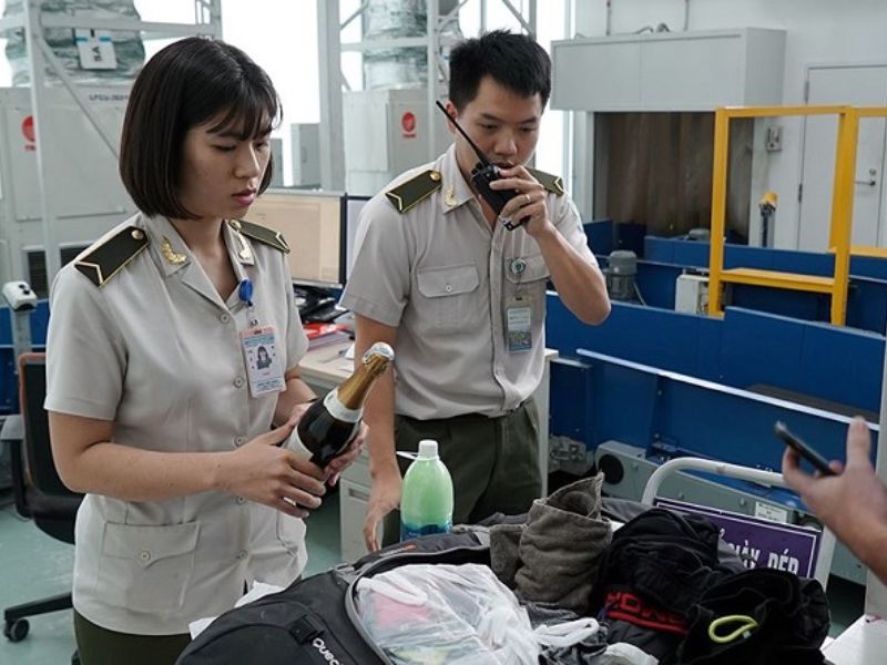 Đồng phục an ninh sân bay cấp cao