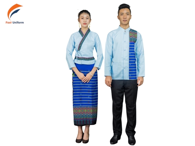 Đồng phục nhà hàng Thái kết hợp sự thoải mái, chuyên nghiệp với màu sắc và họa tiết gợi nét văn hóa Thái