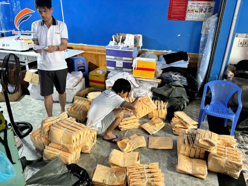 Quy trình may đồng phục sự kiện rõ ràng, đảm bảo chất lượng, đúng tiến độ và tối ưu chi phí