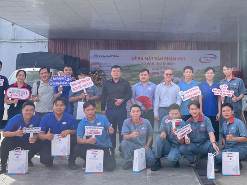 Đồng phục Thanh Phong Auto phân theo vị trí, thuận tiện làm việc