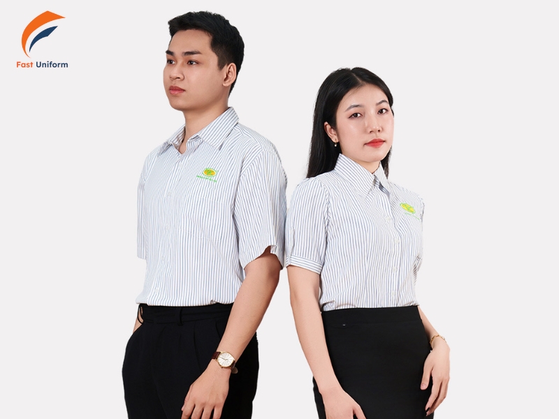 Mẫu sơ mi họa tiết giúp đồng phục công sở nổi bật, trẻ trung và hài hòa