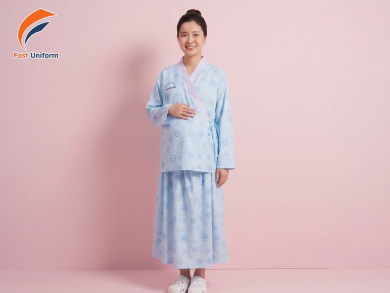 Áo choàng sản khoa dễ mặc, thuận tiện thăm khám và thực hiện thủ thuật