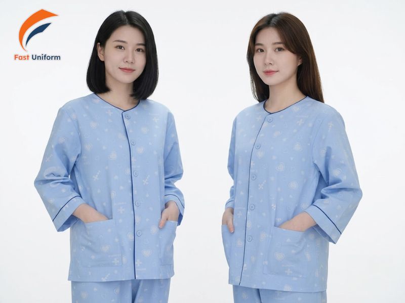 Đồng phục bệnh nhân xanh dương mang đến cảm giác dịu mắt, sạch sẽ